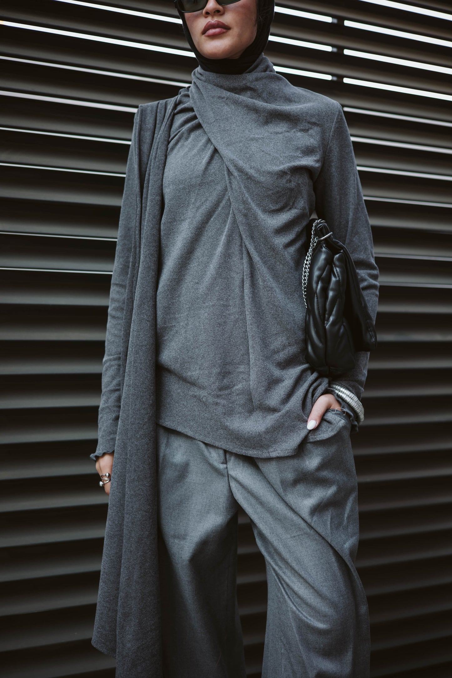 Scarfed wool Top