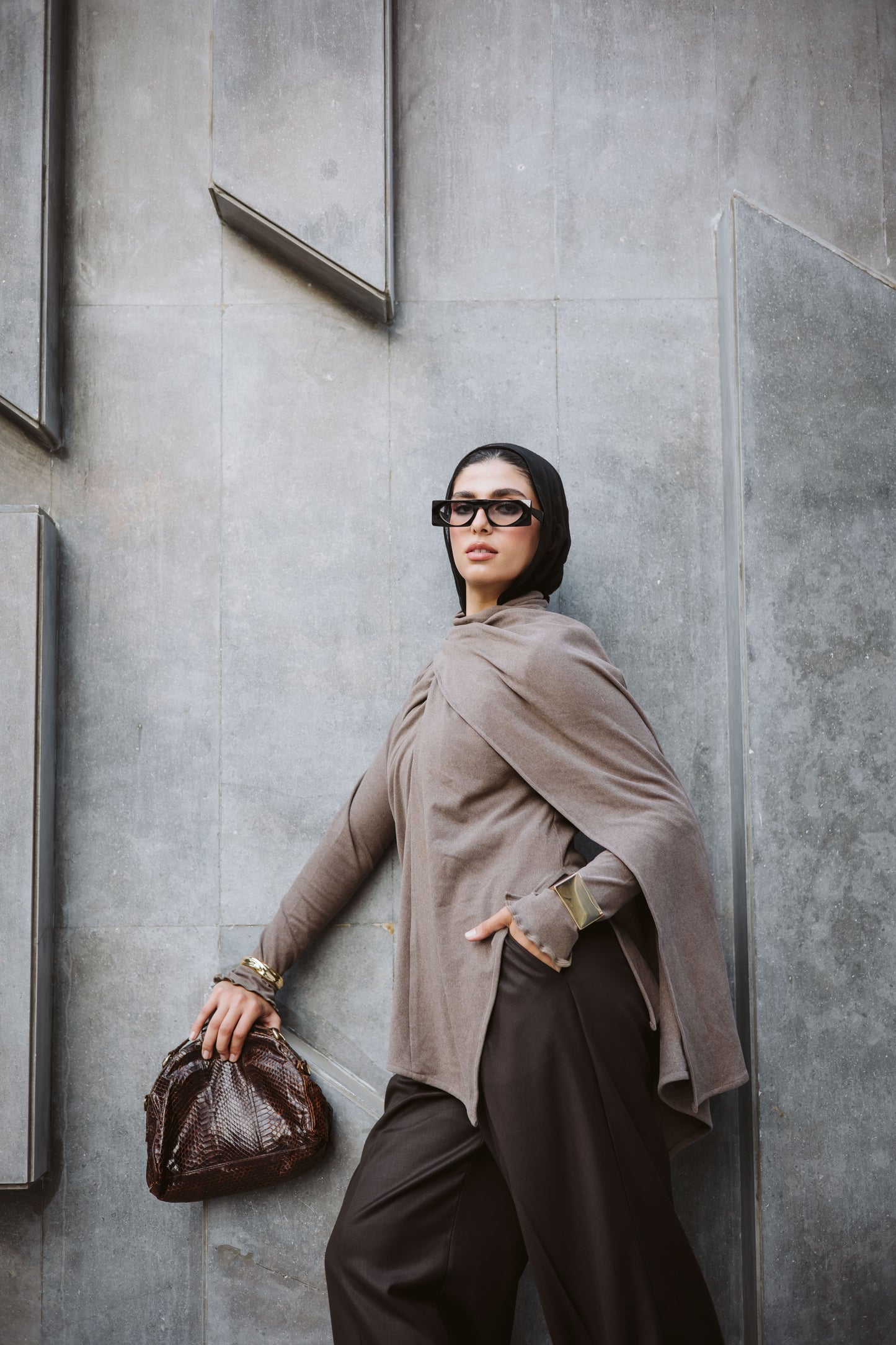 Scarfed wool Top