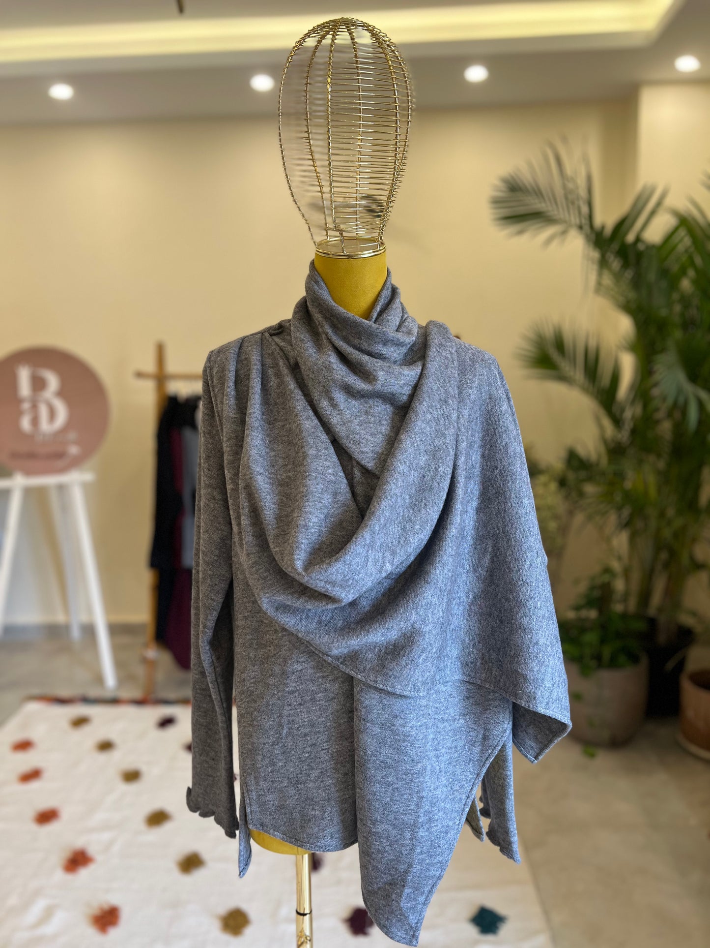 Scarfed wool Top