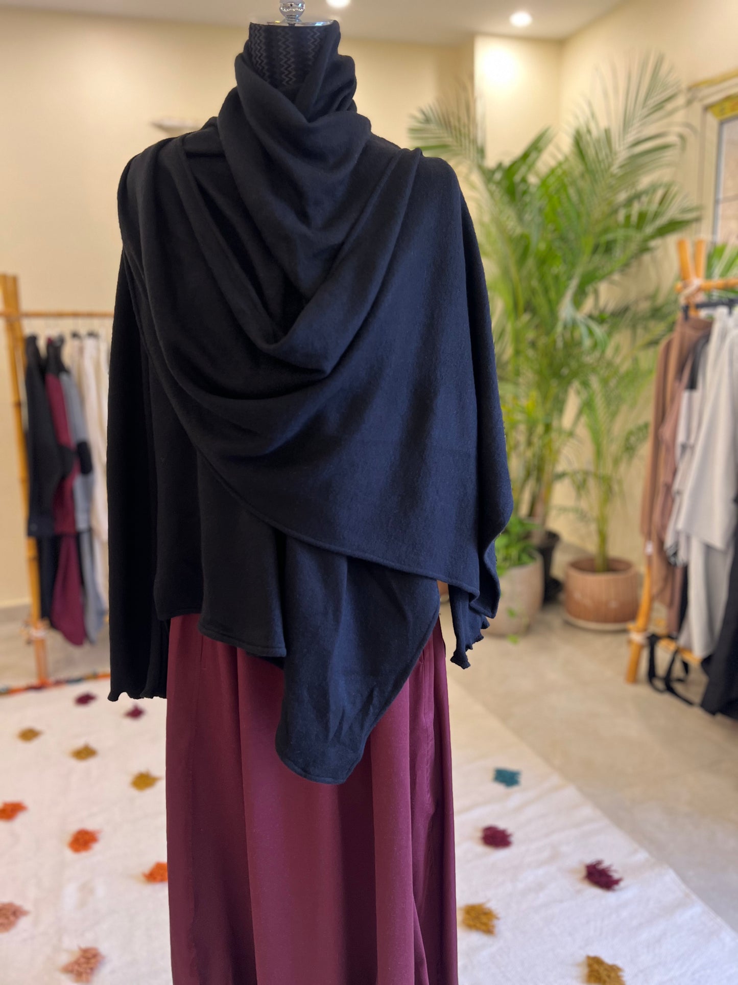 Scarfed wool Top