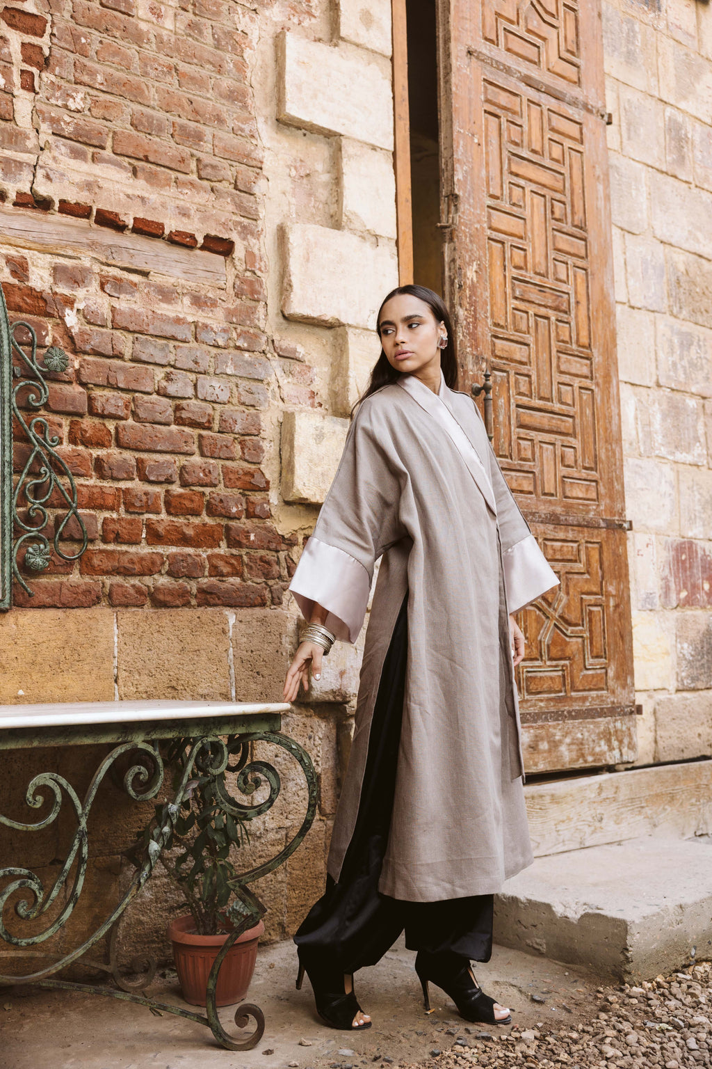 دَلاَل Kaftan
