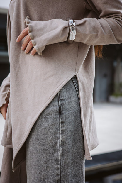 Scarfed wool Top