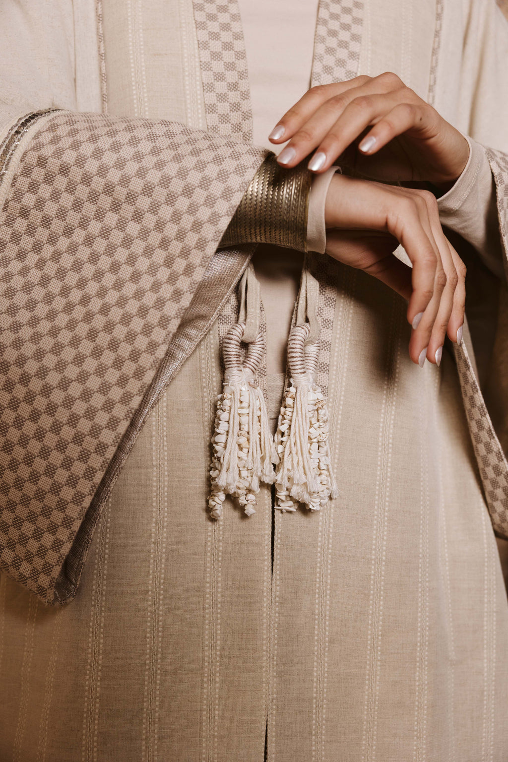 وِدْاًدْ Kaftan