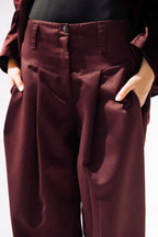 Wide fit tailored pants