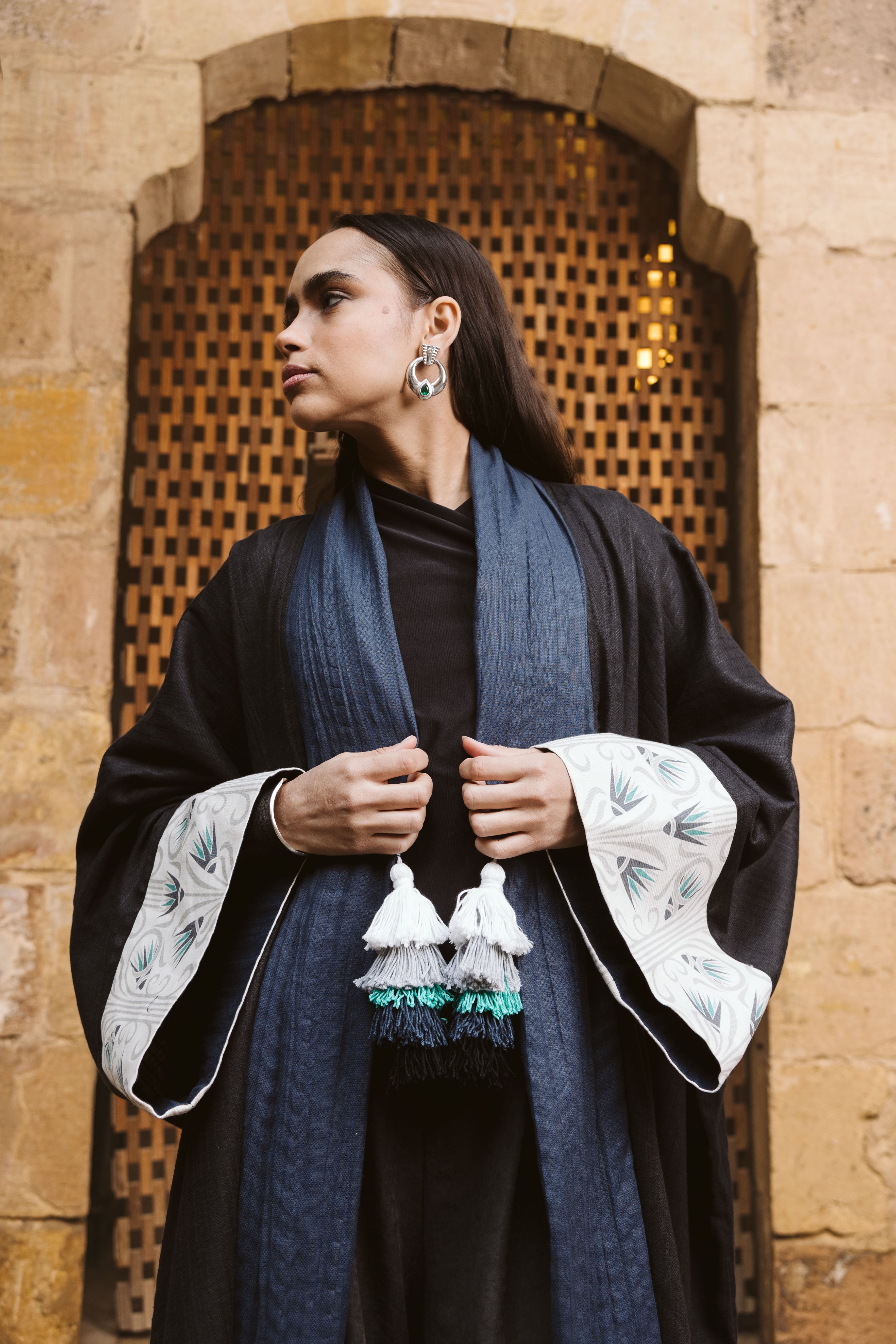 طِيبْه kaftan