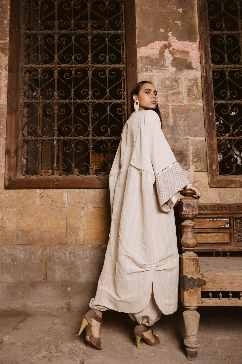 وِدْاًدْ Kaftan