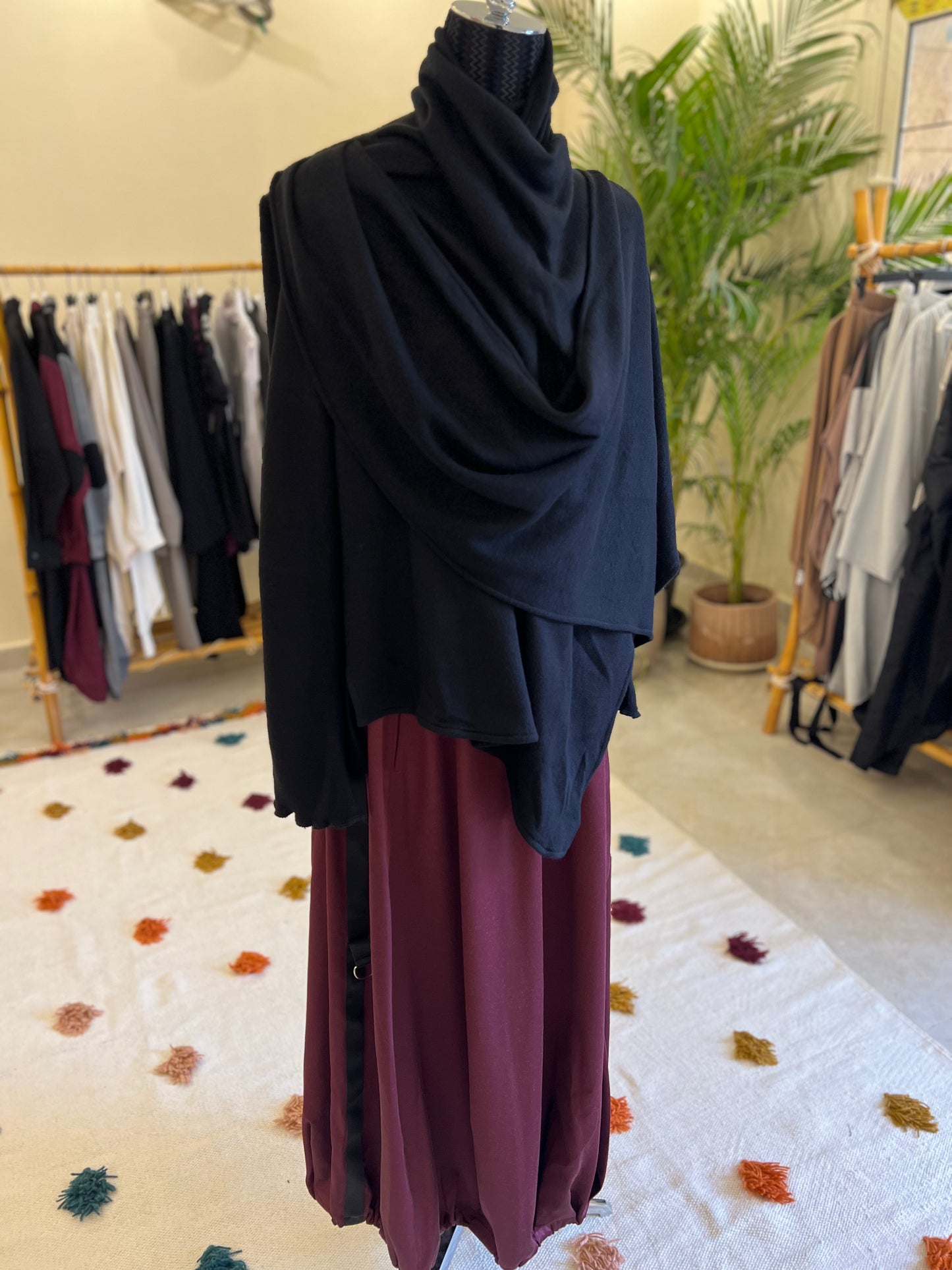 Scarfed wool Top