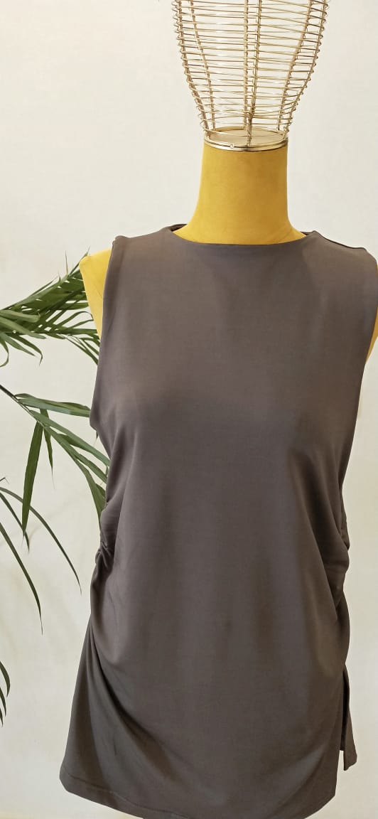 Basic sleeves top